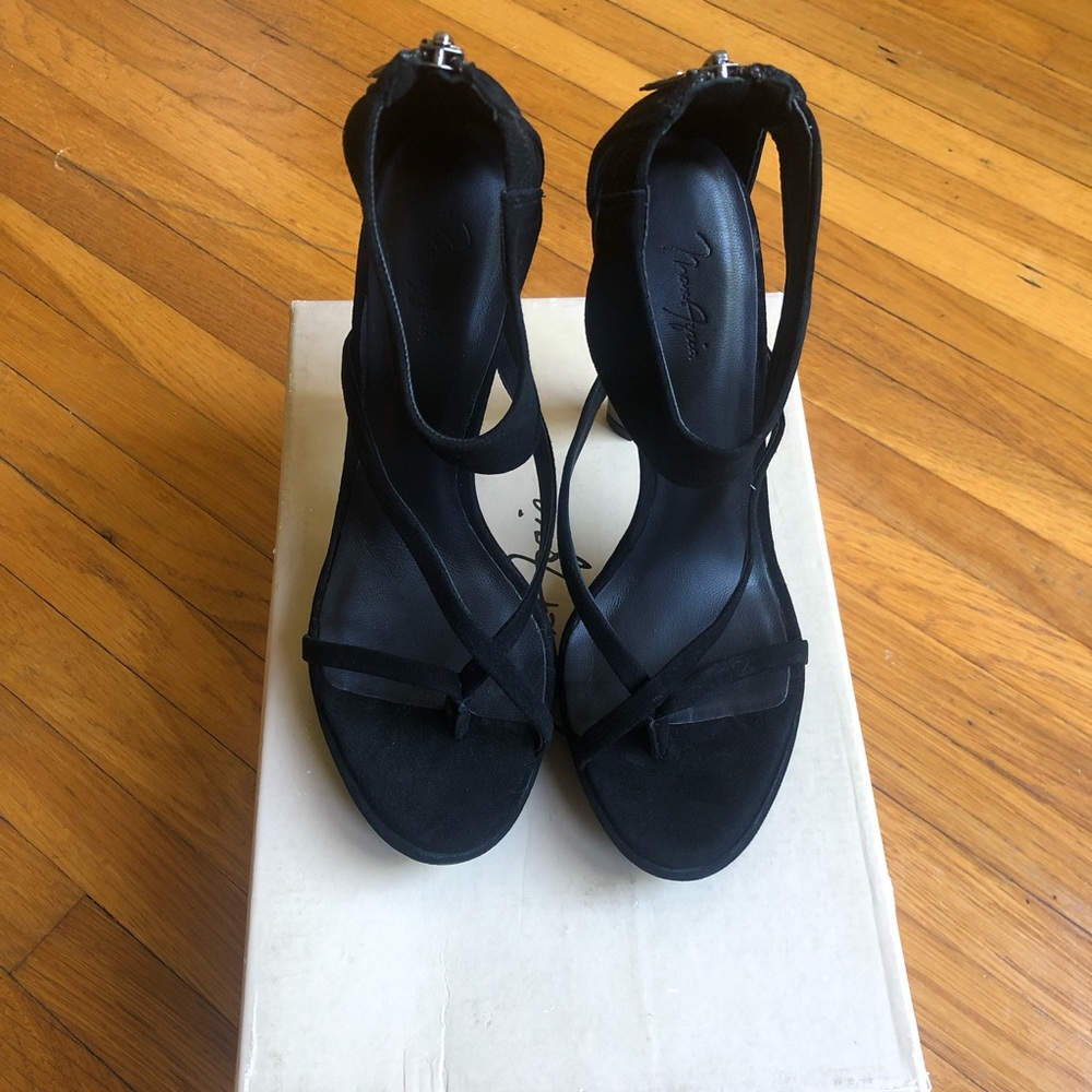 Max Azria Runway Leather Sandals/Shoes - Picture 2 of 6